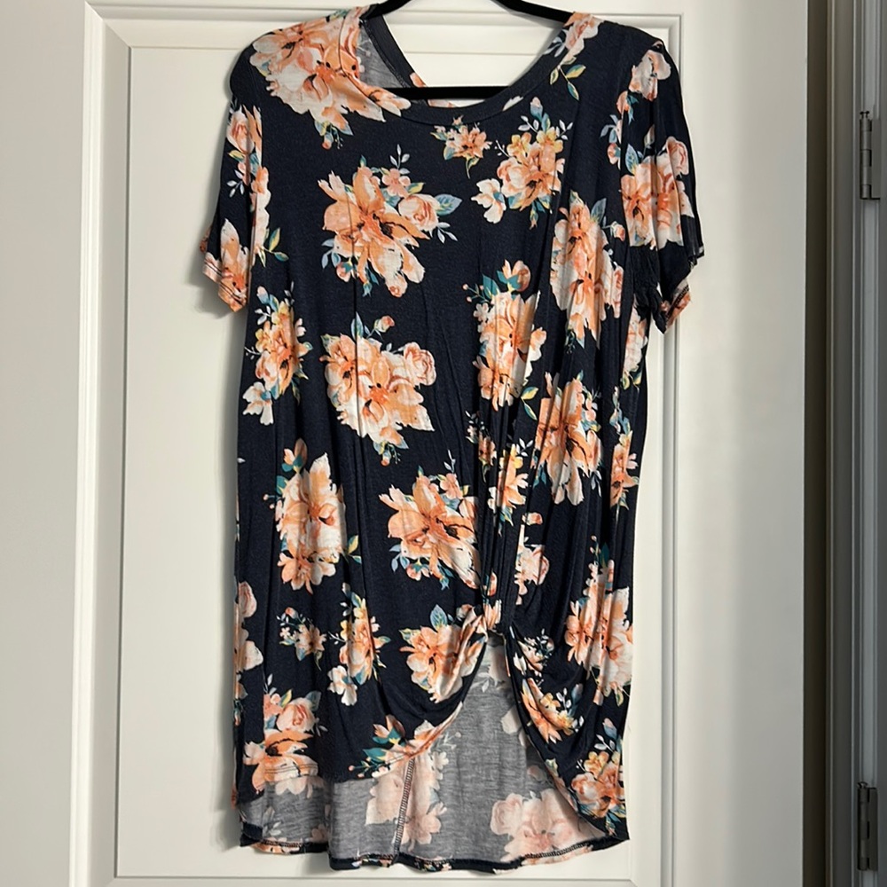 Floral top